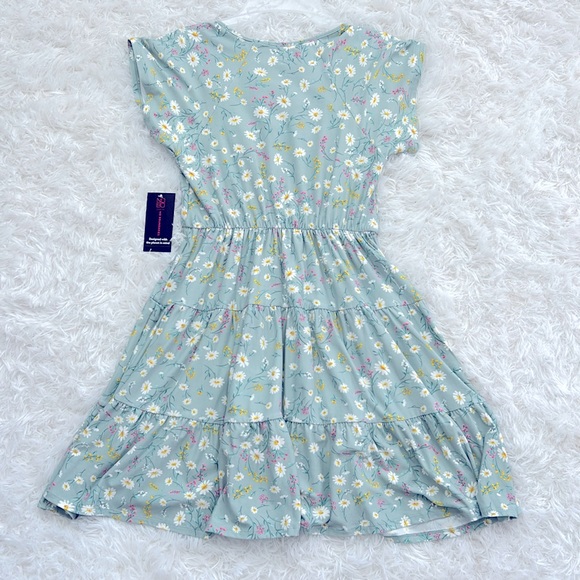 Sage Green Summer Dress - Picture 3 of 3